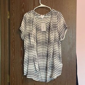 Lularoe Shannah V-Neck Button Down Shirt